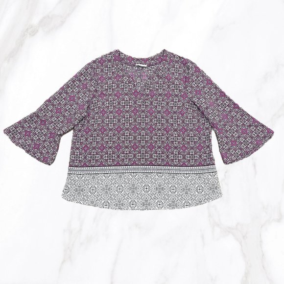 Dana Buchman Tops - Dana Buchman Women's Purple Print Trumpet Sleeve V-Neck Blouse, Size L‎